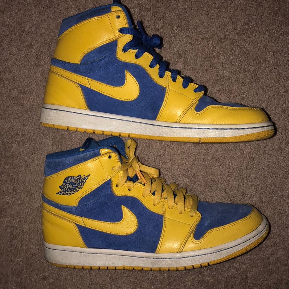 Jordan 1s “Laney”